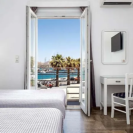Oasis Hotel Parikia (Paros)