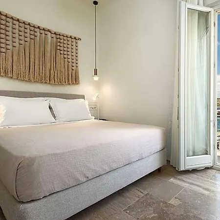 Oasis Parikia (Paros)